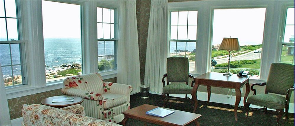 Ocean House Hotel At Bass Rocks Глостър Екстериор снимка